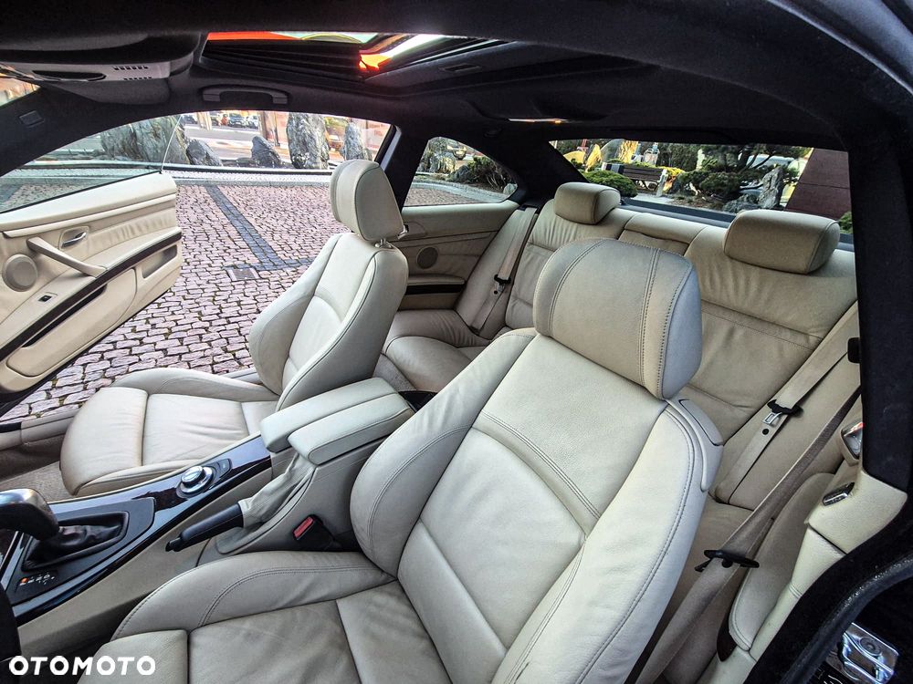 BMW Seria 3 - 36