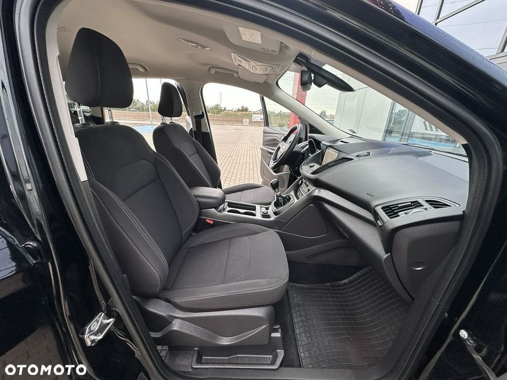Ford Kuga 1.5 EcoBoost 2x4 SYNC - 14