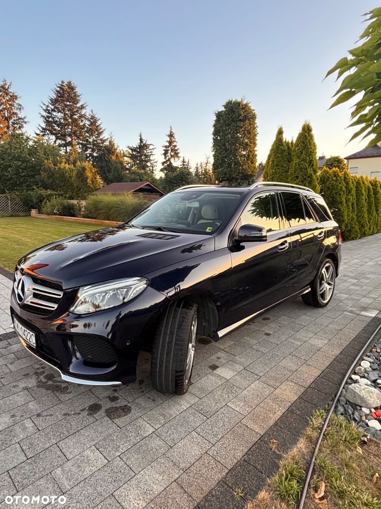 Mercedes-Benz GLE 350 d 4-Matic - 2