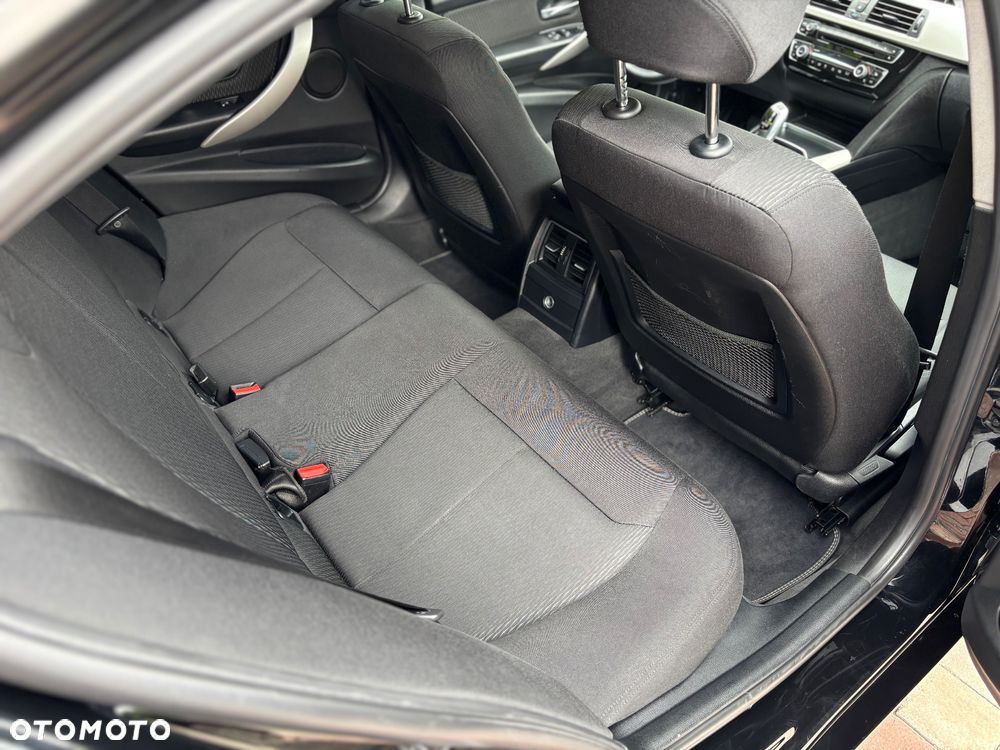 BMW Seria 3 318d Advantage - 8