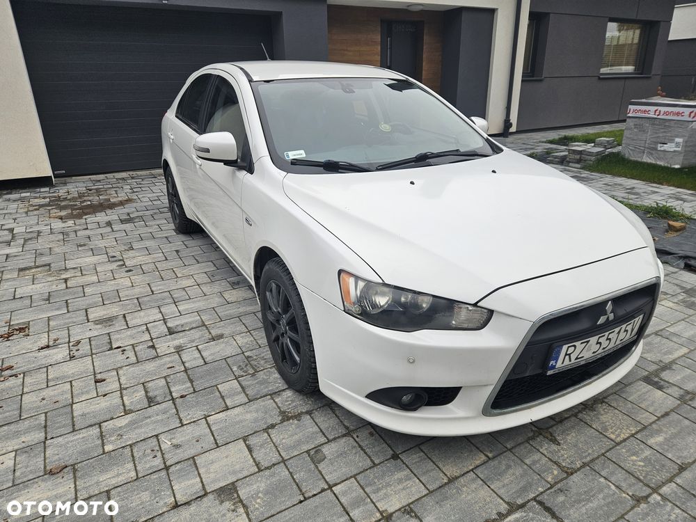 Mitsubishi Lancer