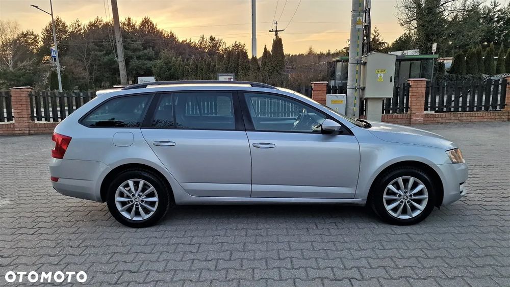 Skoda Octavia 2.0 TDI Ambition - 6