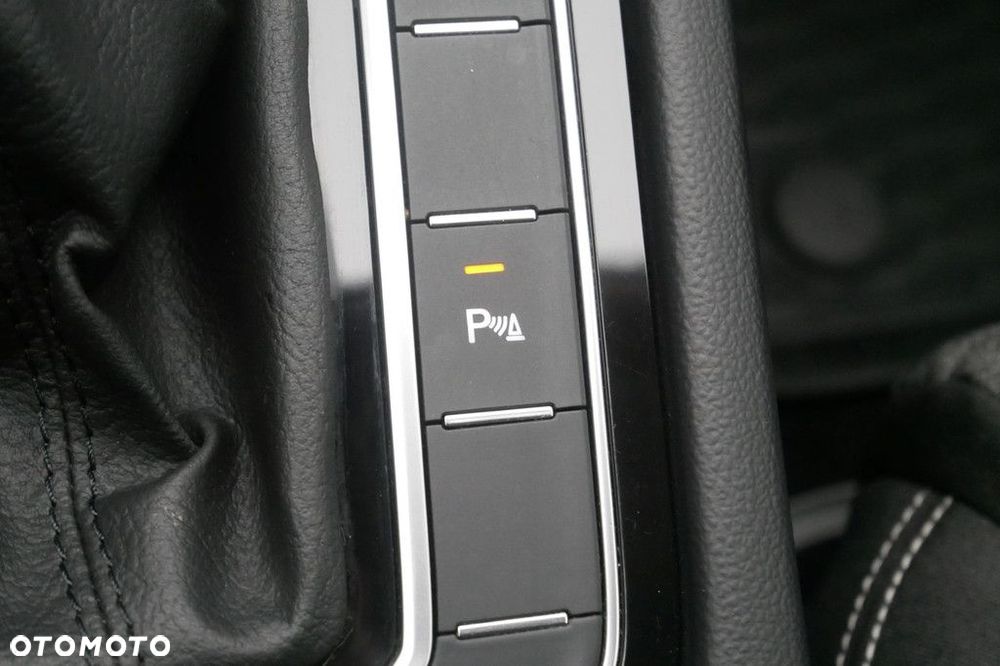 Volkswagen Passat Variant - 19