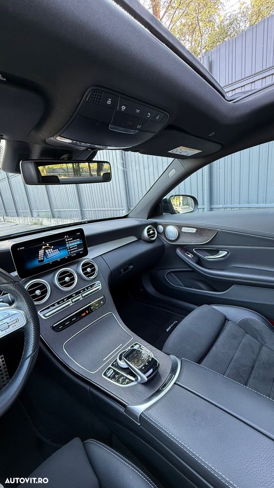 Mercedes-Benz C 300 d 4MATIC Coupe - 22