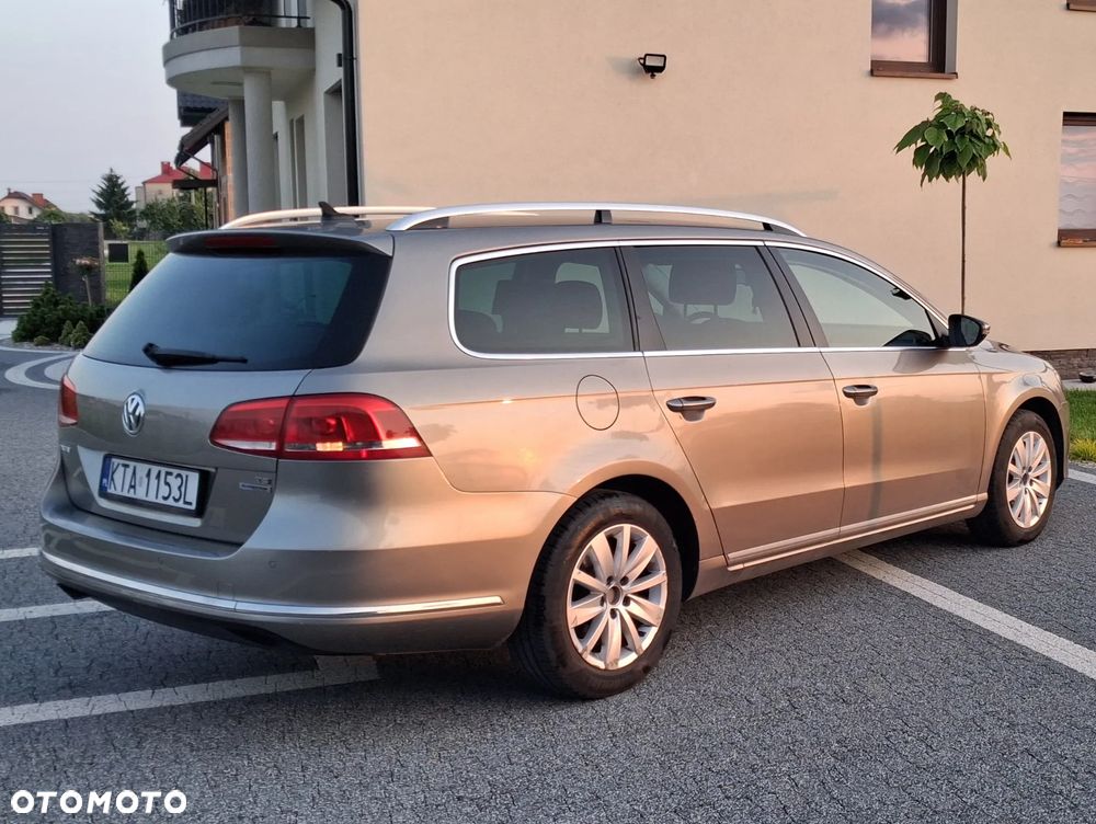 Volkswagen Passat 1.4 TSI BlueMotion Technology Comfortline - 4