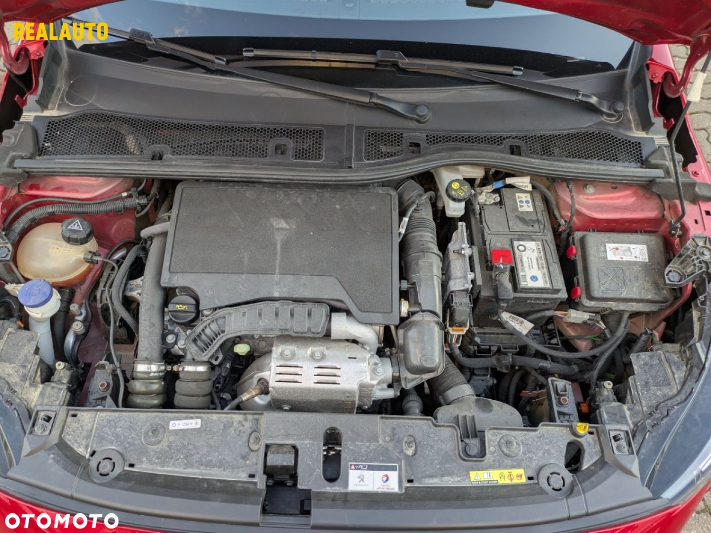 Peugeot 208 - 15