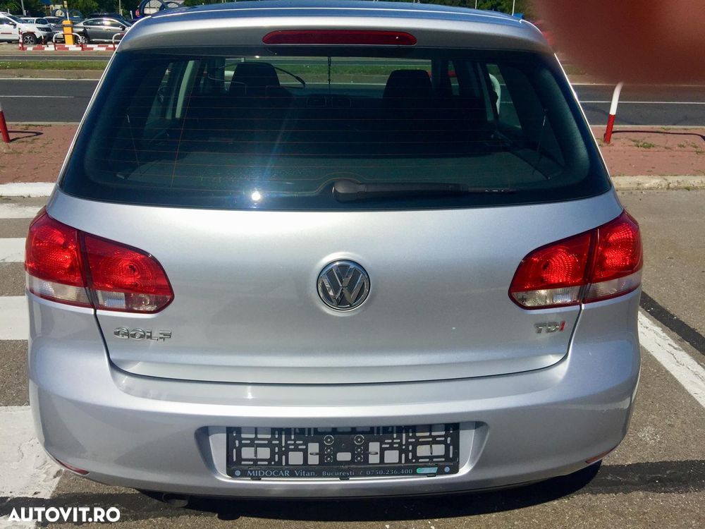 Volkswagen Golf 1.6 TDI DPF Comfortline - 2