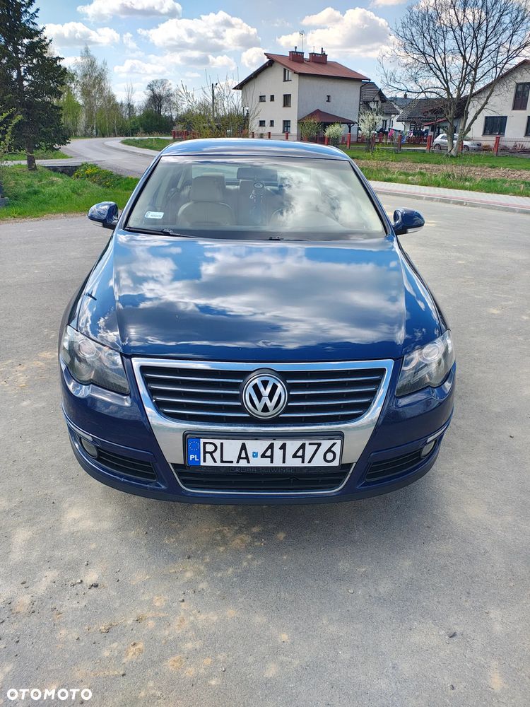 Volkswagen Passat 2.0 TDI DPF Highline - 1