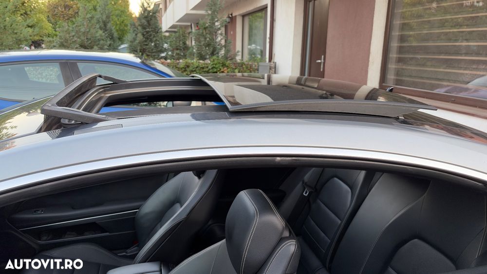Mercedes-Benz E 220 CDI DPF BlueEFFICIENCY 7G-TRONIC Elegance - 9