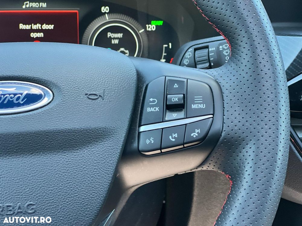 Ford Kuga 2.5 Duratec FHEV AWD ST Line X - 21