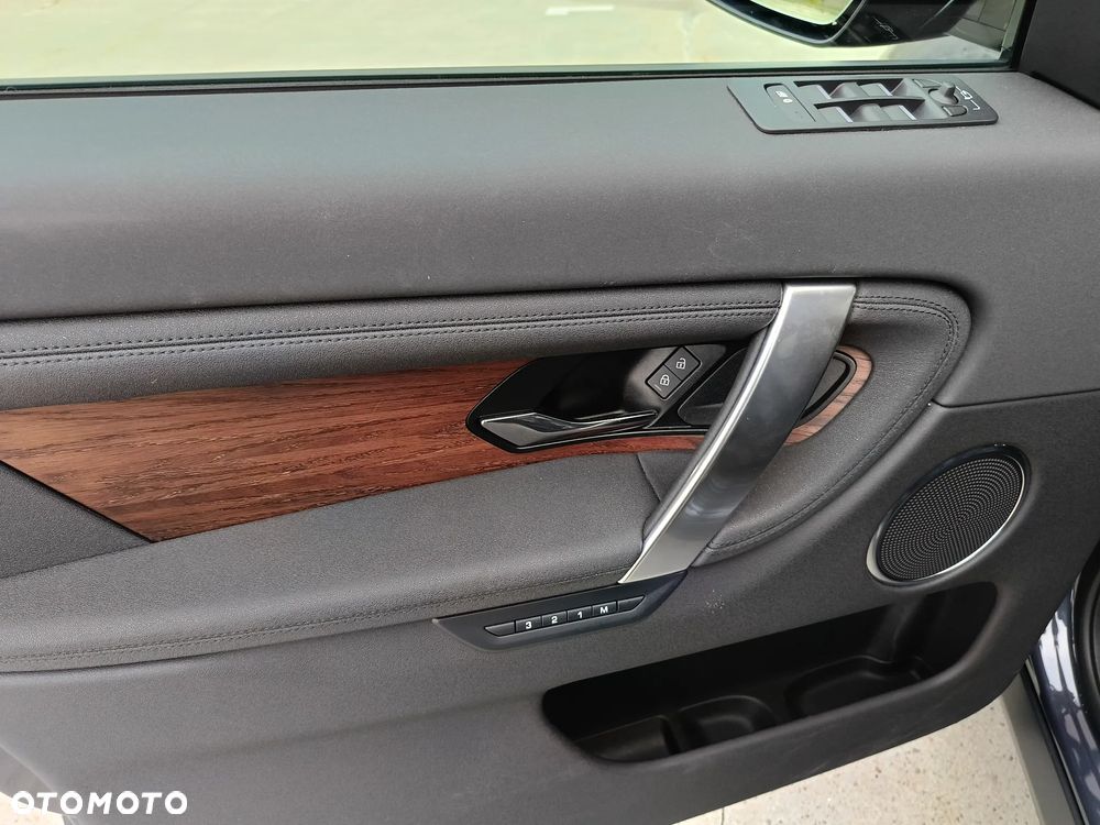 Land Rover Discovery Sport ver-2-0-d240-s - 24