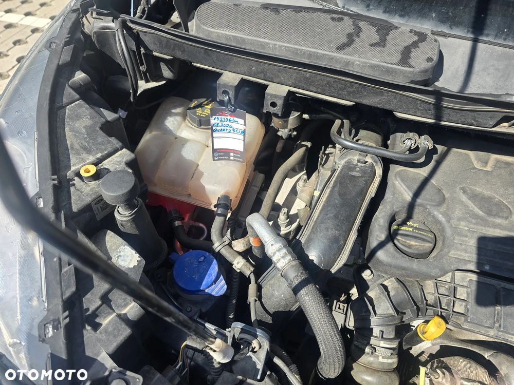 Ford Transit Connect - 14