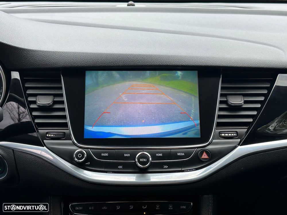 Opel Astra Sports Tourer 1.6 CDTi Executive S/S - 11