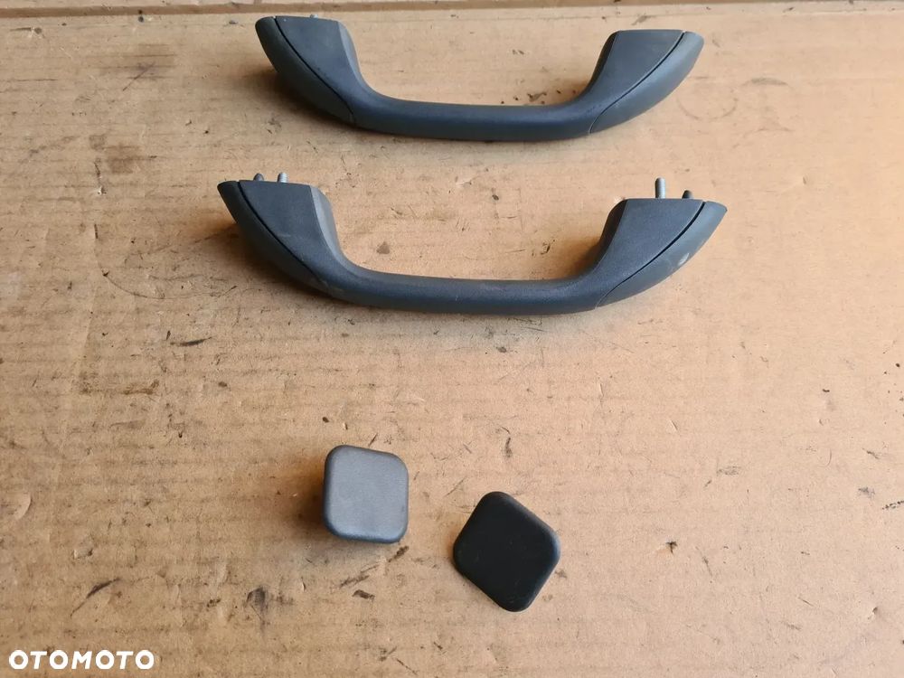 IVECO DAILY 3 99-06 rączka uchwyt podsufitki - 1