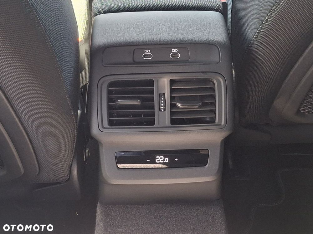 Audi Q5 Sportback - 35