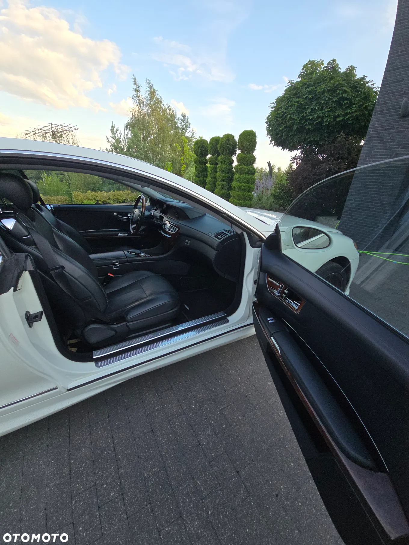 Mercedes-Benz CL - 10