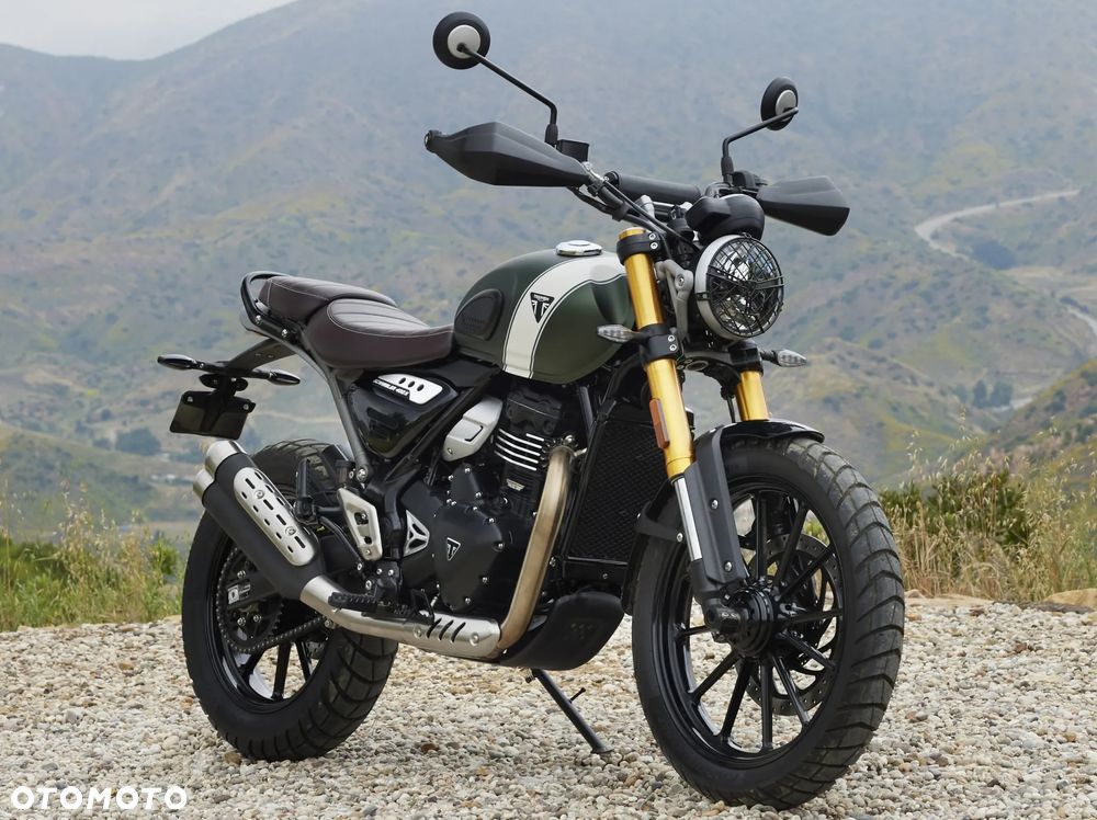Triumph Scrambler - 1