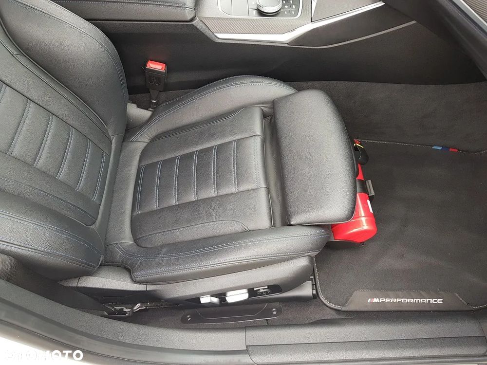 BMW Seria 3 - 17