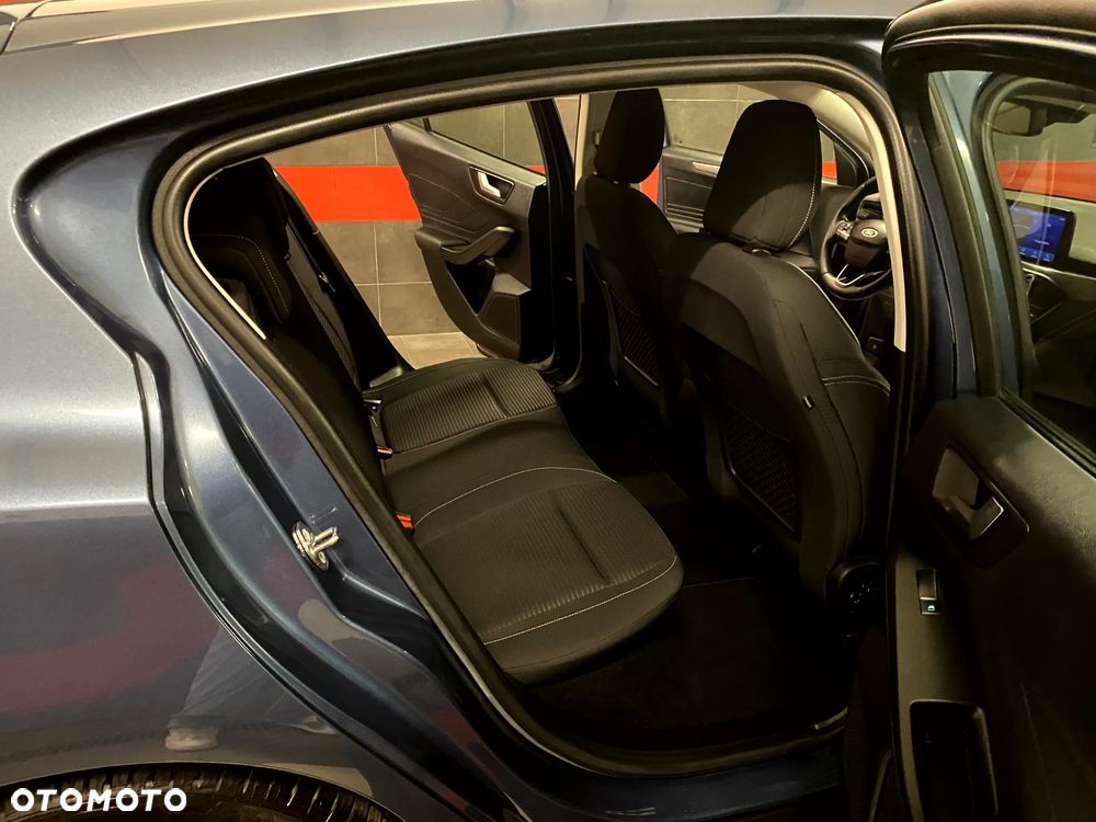 Ford Focus 1.5 EcoBlue Start-Stopp-System COOL&CONNECT DESIGN - 21