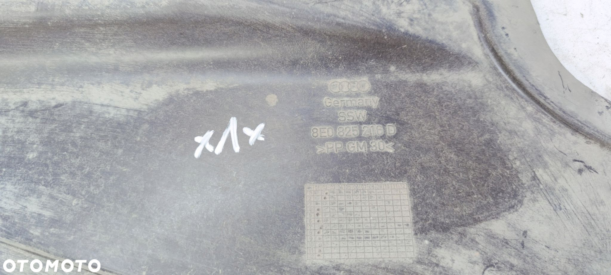 OSŁONA PODWOZIA PRAWY TYŁ AUDI A4 B6 B7 8E0825216D - 2