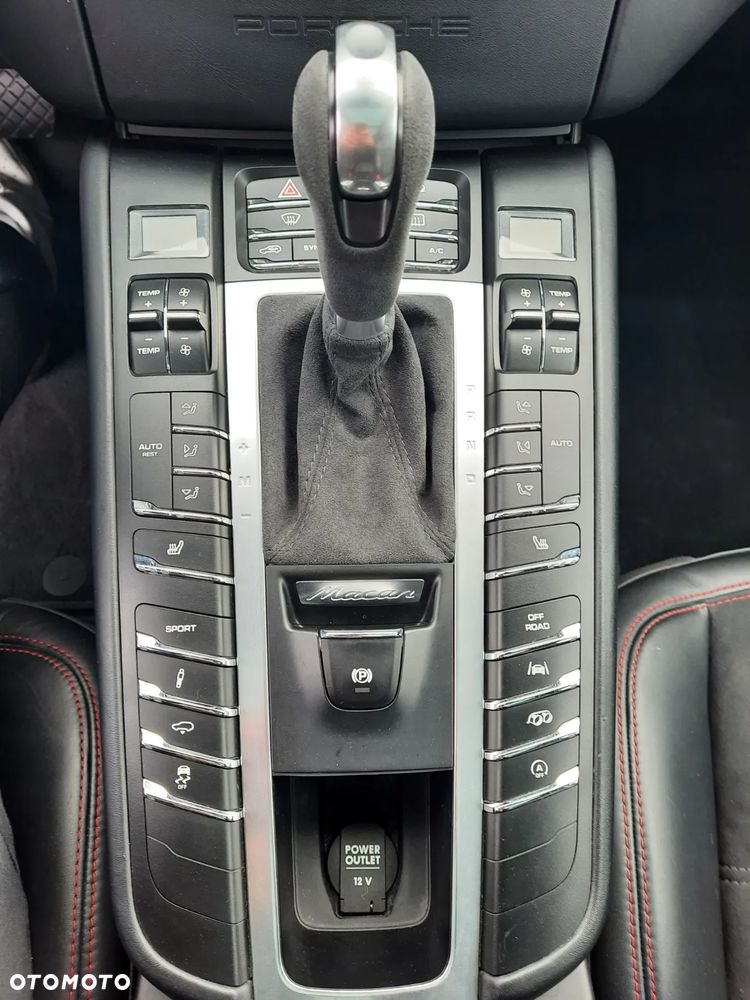 Porsche Macan - 27