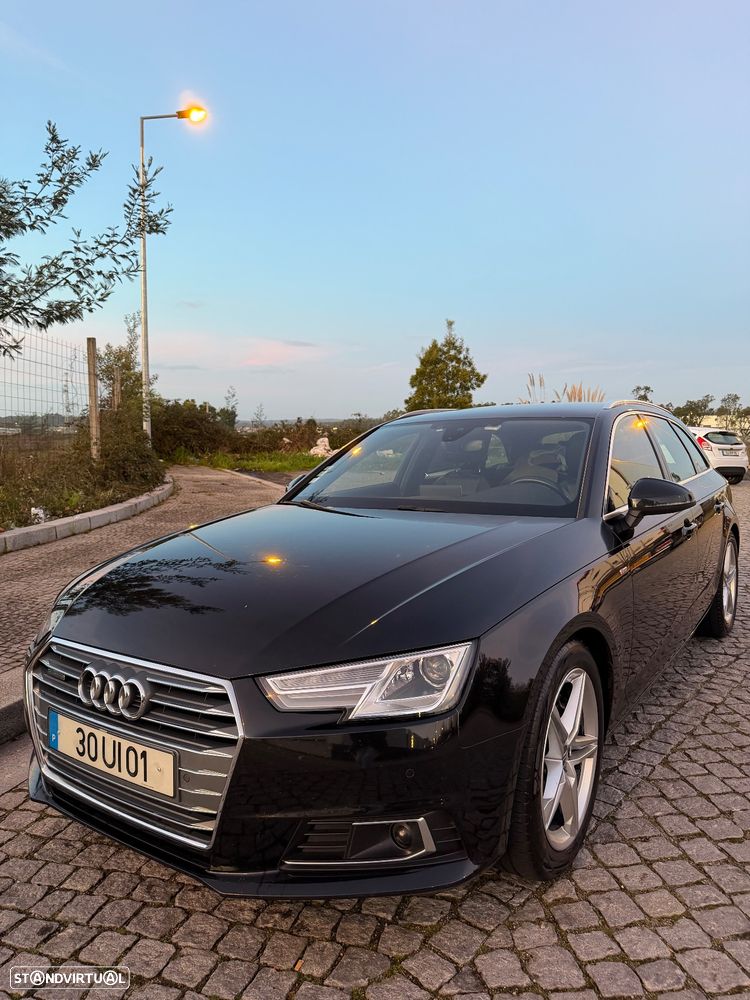 Audi A4 Avant 2.0 TDI quattro S-line S tronic - 1