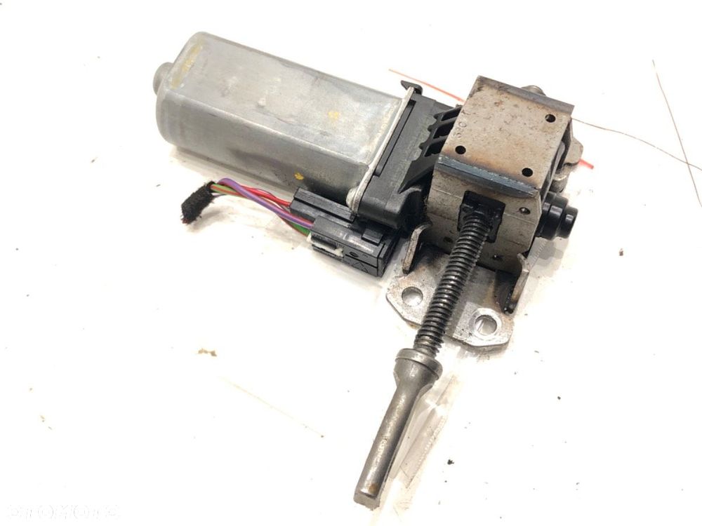 SILNICZEK FOTELA - 45.00 PLN - SKODA SUPERB II (3T4) 2008 - 2015 1.6 TDI 77 kW [105 KM] olej - 4