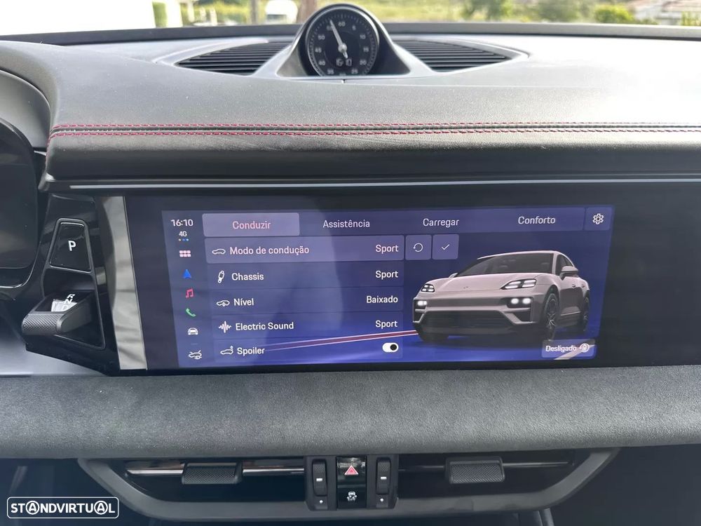 Porsche Macan Electric GTS - 54