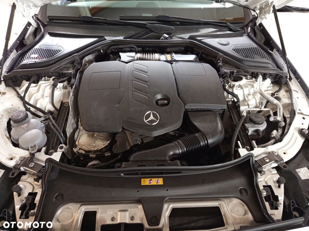 Mercedes-Benz Klasa E 220 d Avantgarde - 17