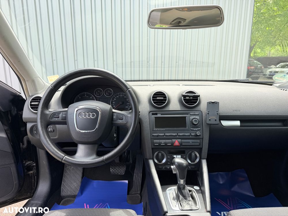 Audi A3 Sportback 2.0 TDI DPF (DSG) S tronic Attraction - 16