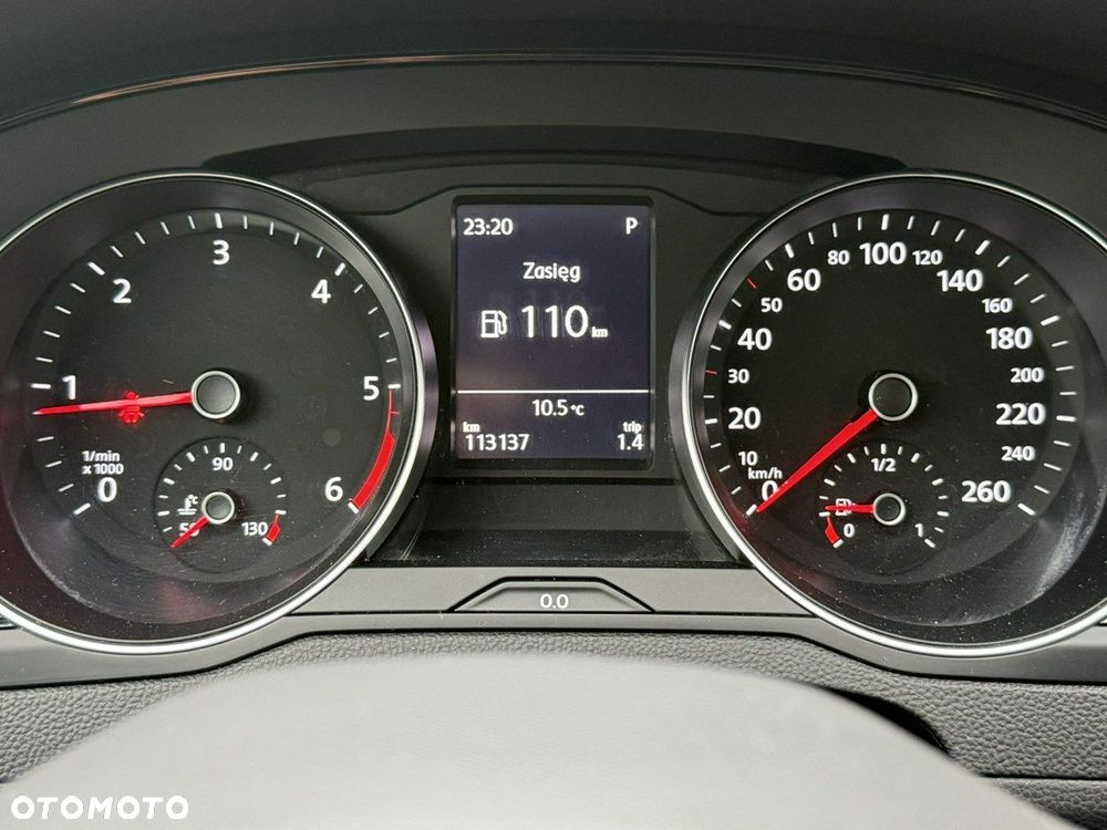 Volkswagen Passat 2.0 TDI EVO Business DSG - 25