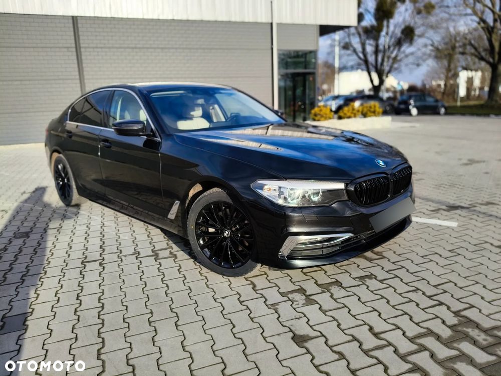 BMW Seria 5 520d xDrive Luxury Line sport - 5