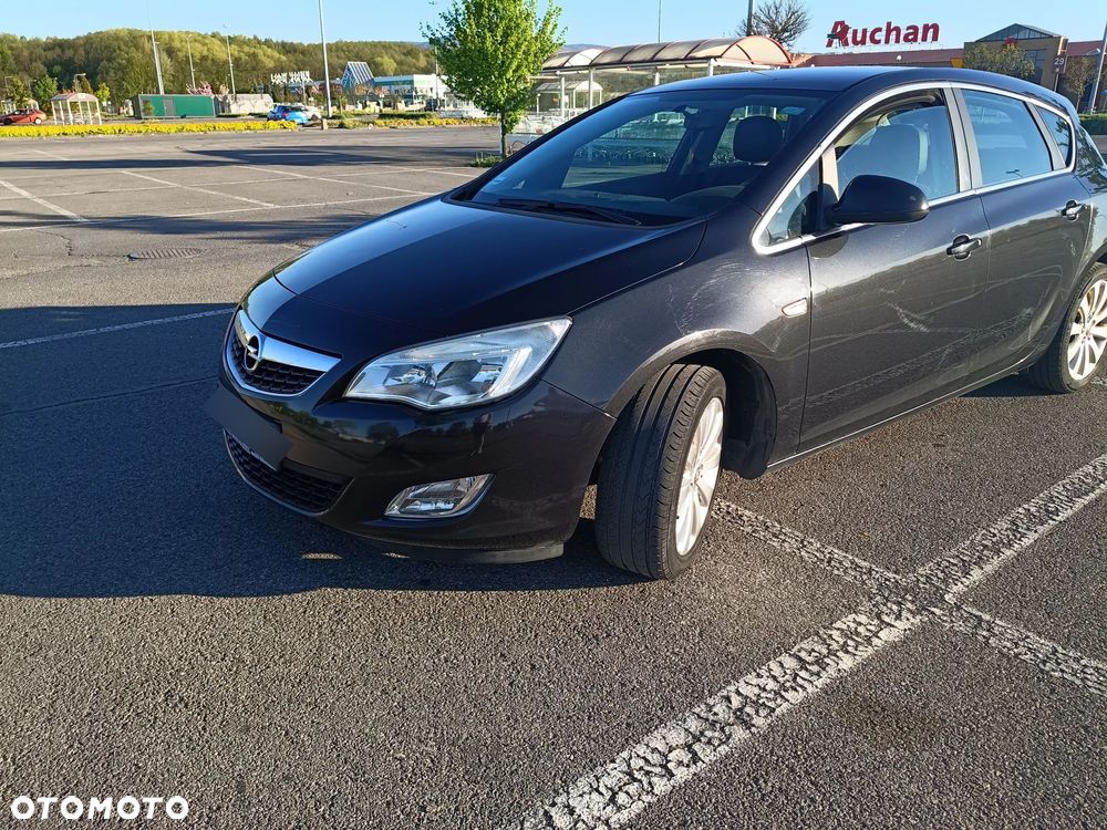 Opel Astra 1.4 T Cosmo - 1