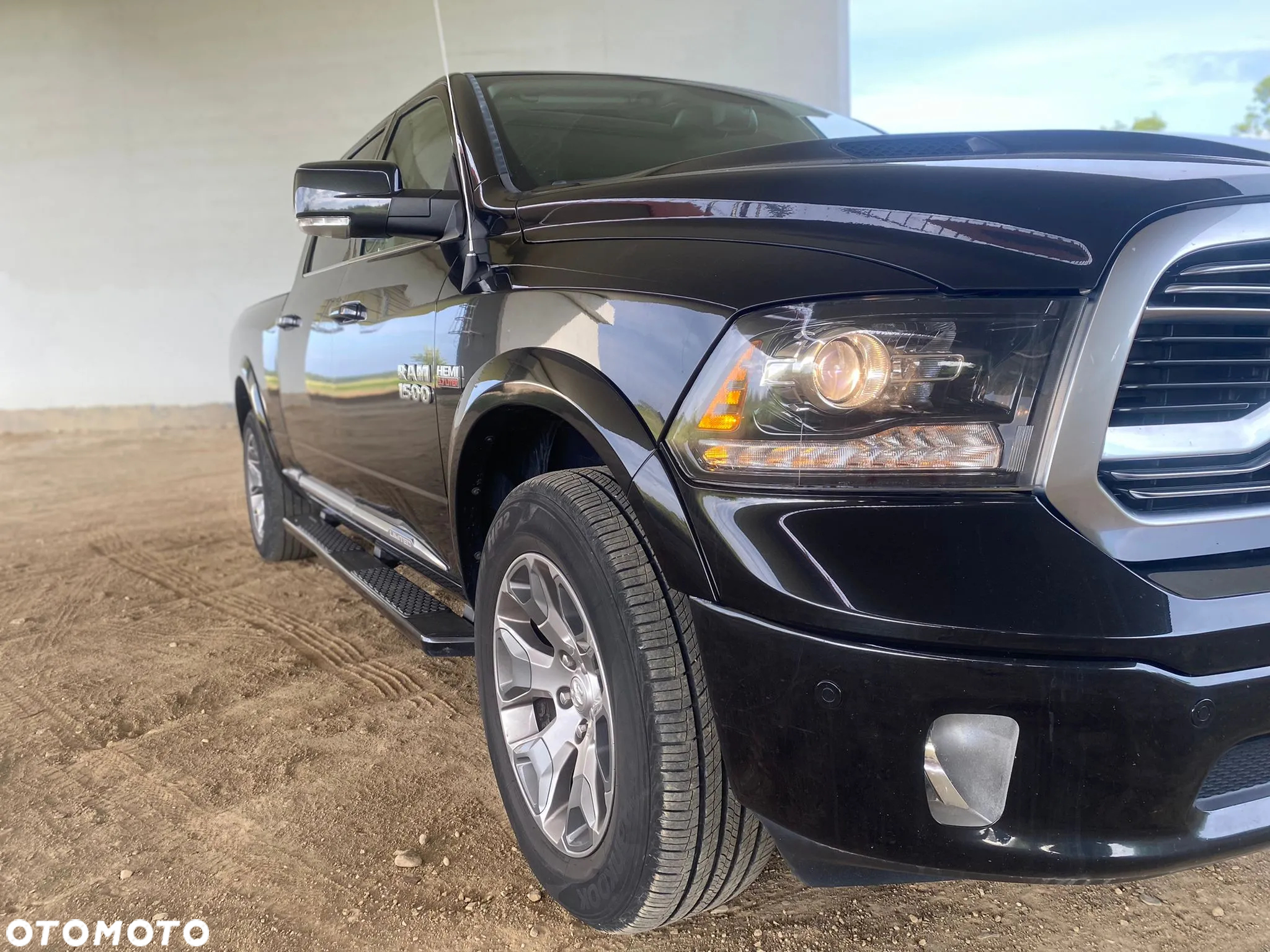 Dodge RAM 1500 5.7 4x4 - 9