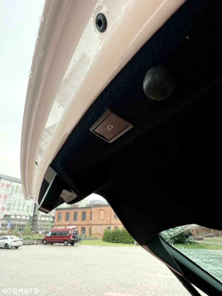 Skoda Superb ver-1-8-tsi-style-dsg - 18