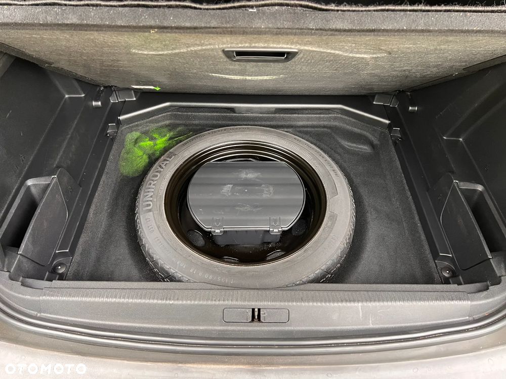 Peugeot 3008 1.2 PureTech Allure S&S EAT6 - 22