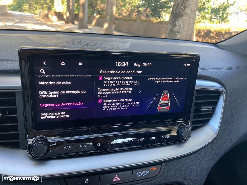 Kia XCeed 1.0 T-GDi Dynamic - 24