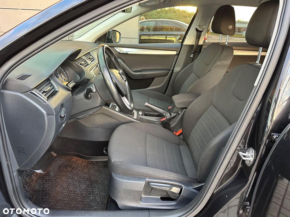 Skoda Octavia 1.4 TSI Active - 11