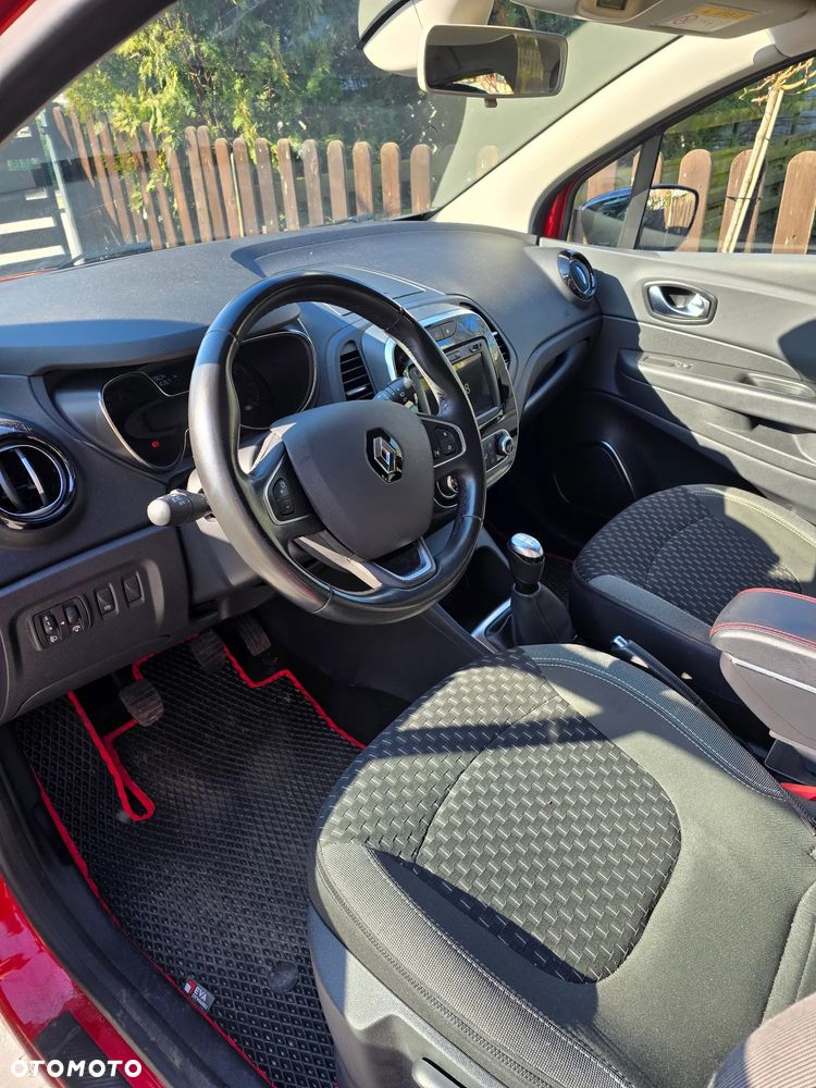 Renault Captur - 12