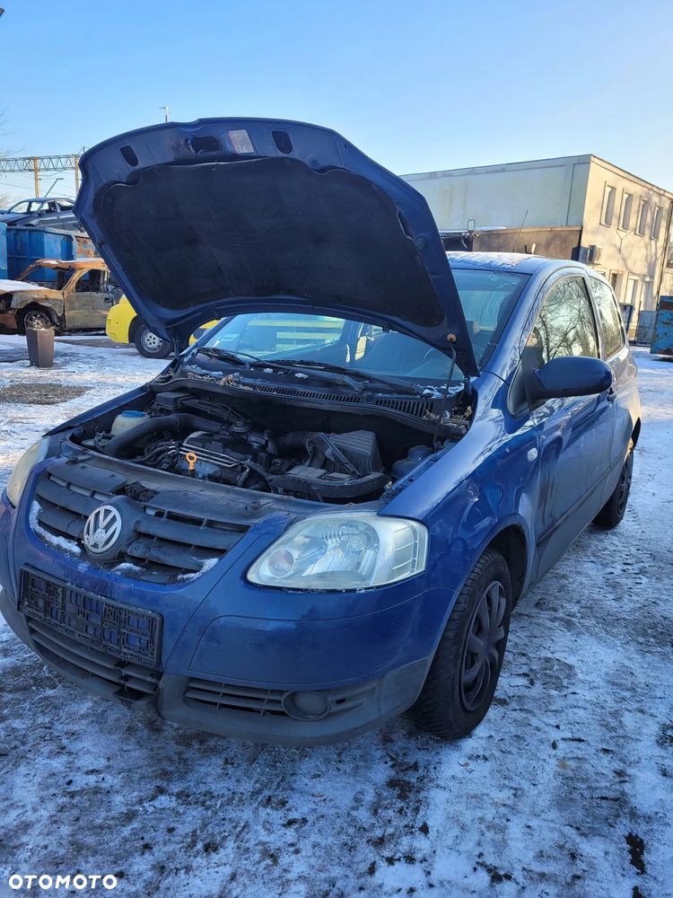 Części- Volkswagen fox  Pojemnosc: 1422  Moc: 51 kW  Rok: 2007  Diesel - 3
