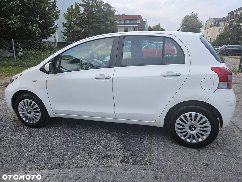 Toyota Yaris 1.33 VVT-i Life - 7