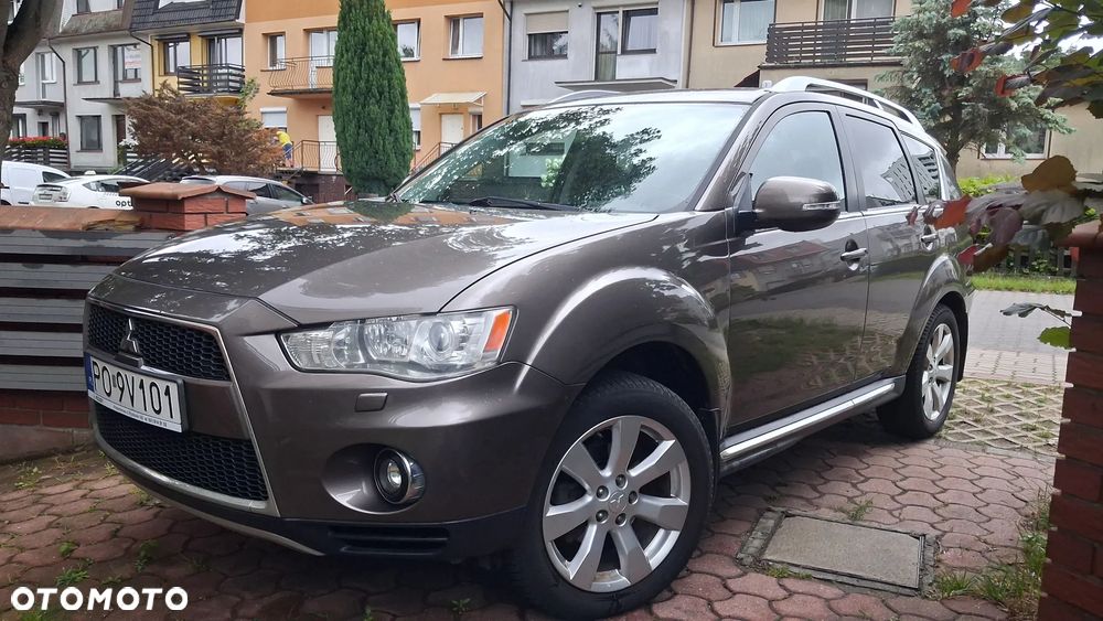 Mitsubishi Outlander 2.0 DID Intense - 12