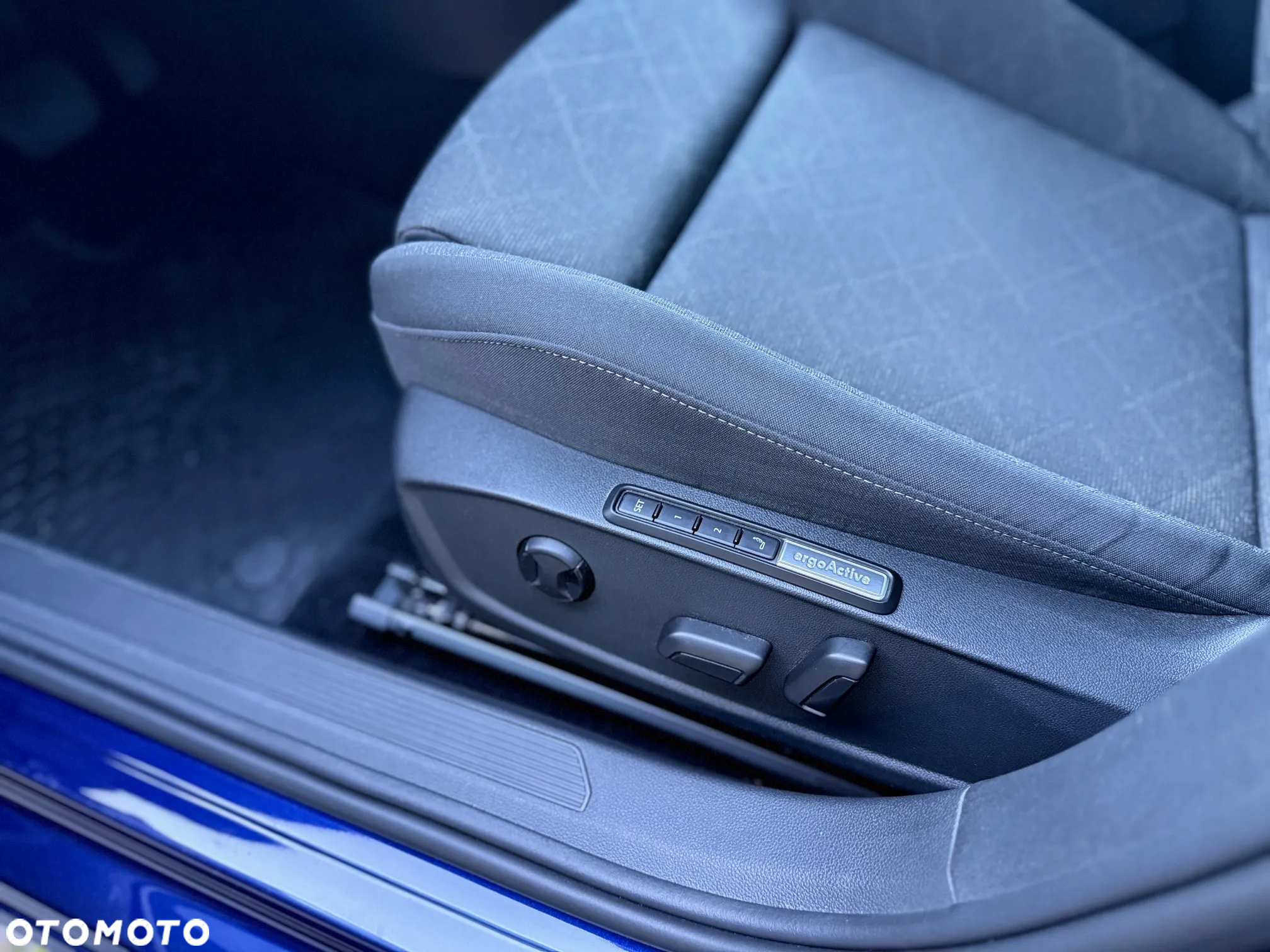 Volkswagen Golf VIII 2.0 TDI Life DSG - 19