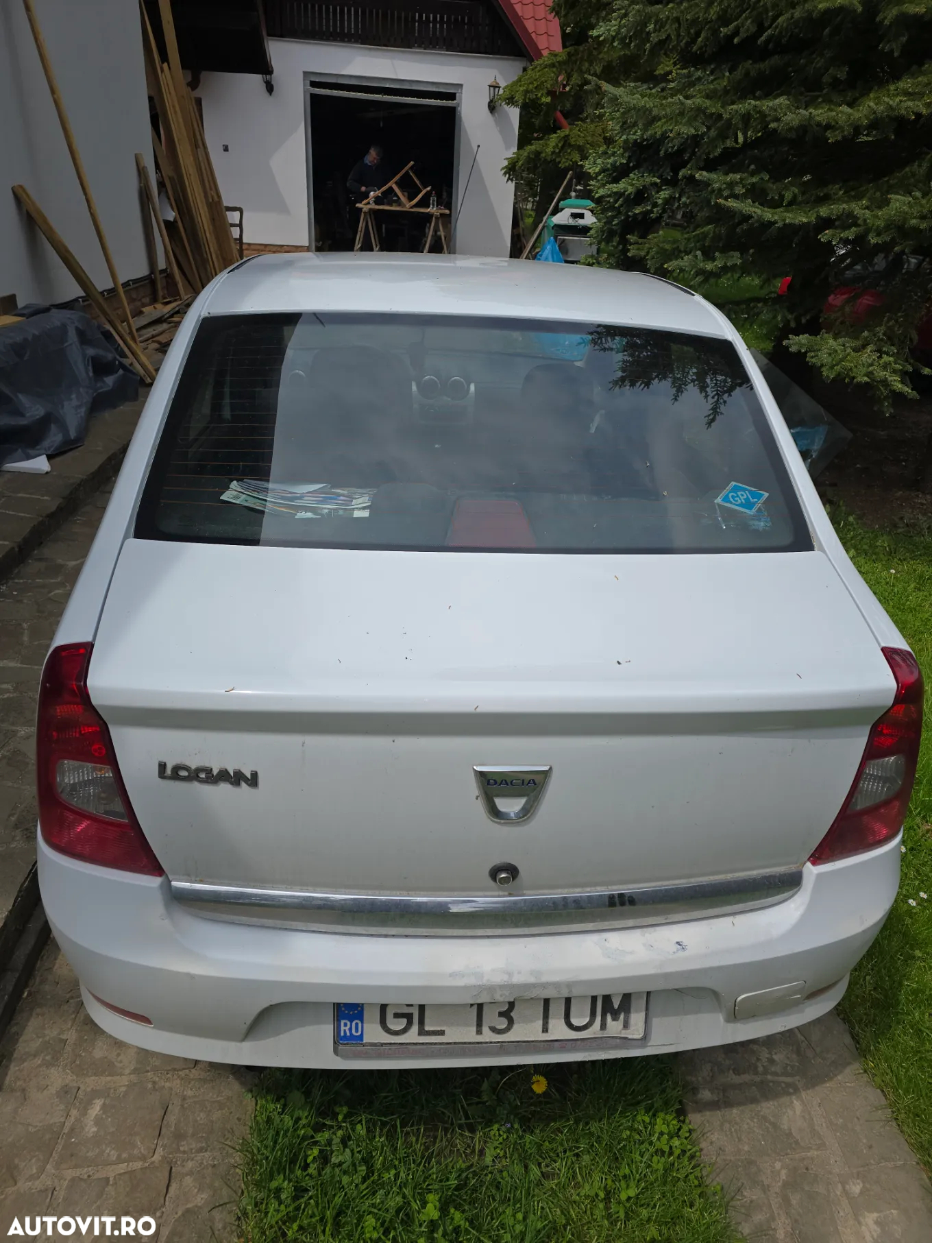 Dacia Logan 1.6 MPI Preference - 4