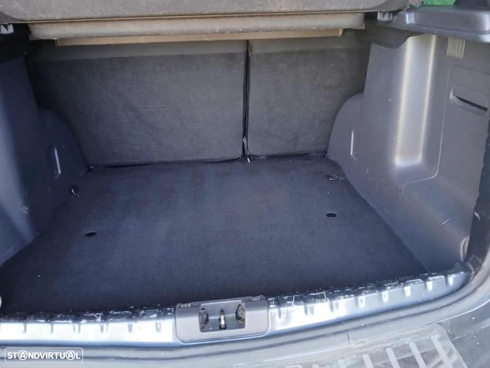 Dacia Duster 1.5 dCi Prestige - 11