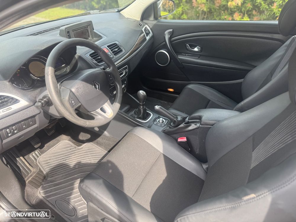 Renault Mégane Coupe 1.5 dCi Dynamique CO2 Champion - 9