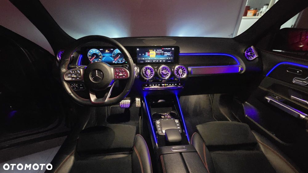 Mercedes-Benz GLB 220 d AMG Line 8G-DCT - 39