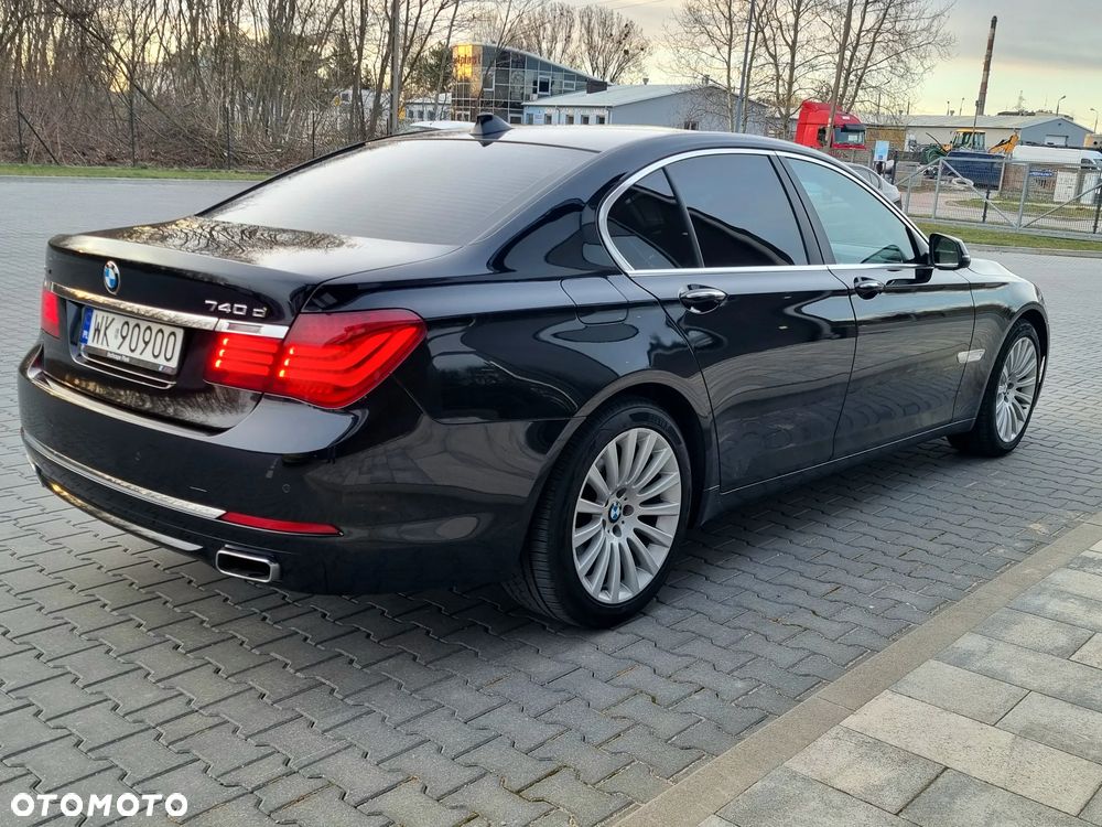 BMW Seria 7 740d xDrive - 18