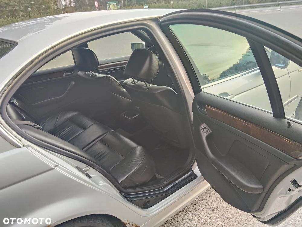 BMW Seria 3 330d - 9