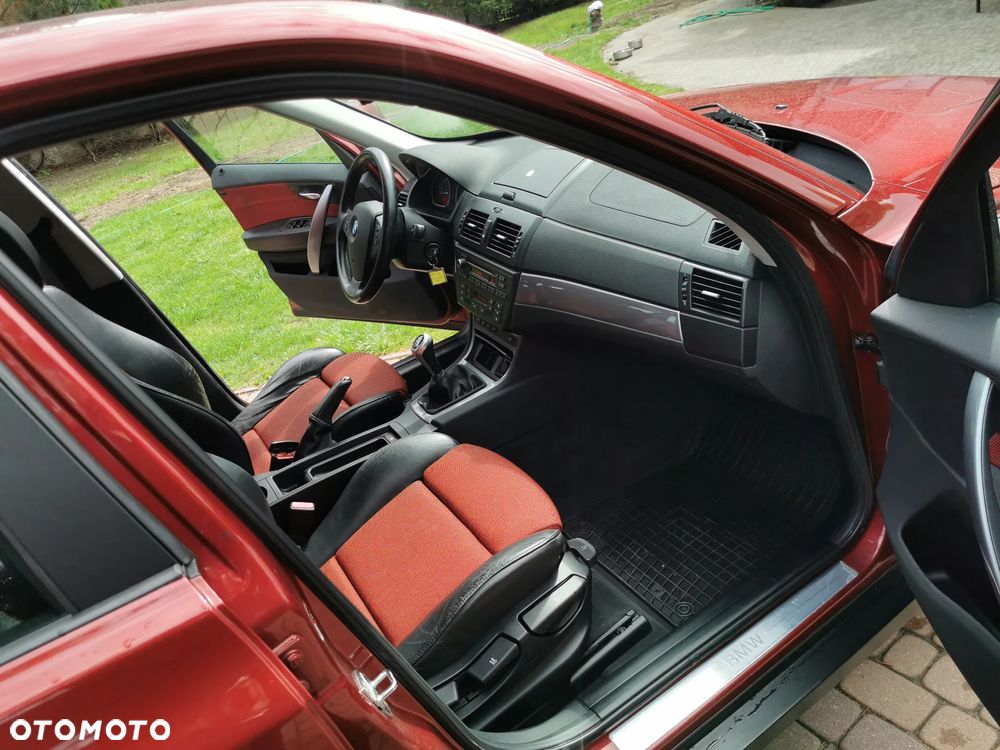 BMW X3 xDrive18d Limited Sport Edition - 36